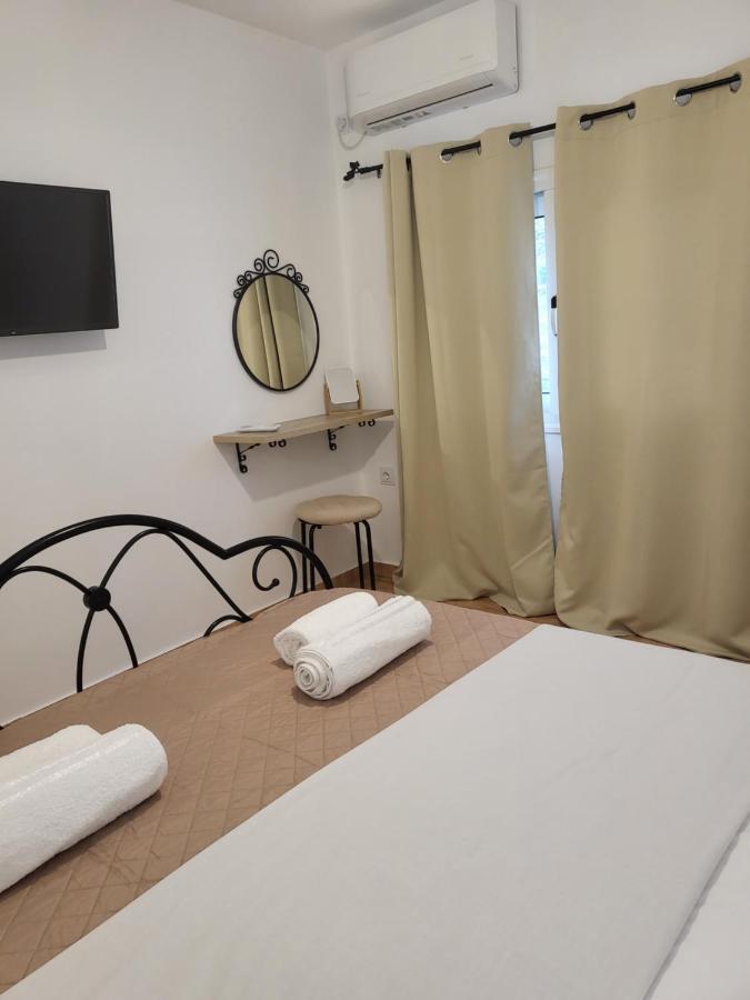 Houlia Home Διαμέρισμα Με Δωρεάν Χώρο Στάθμευσης Steniaí Eksteriør bilde