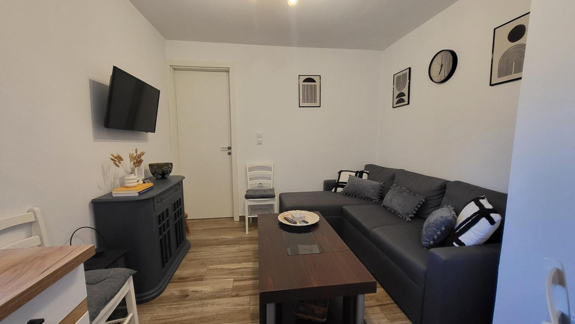 Houlia Home Διαμέρισμα Με Δωρεάν Χώρο Στάθμευσης Steniaí Eksteriør bilde